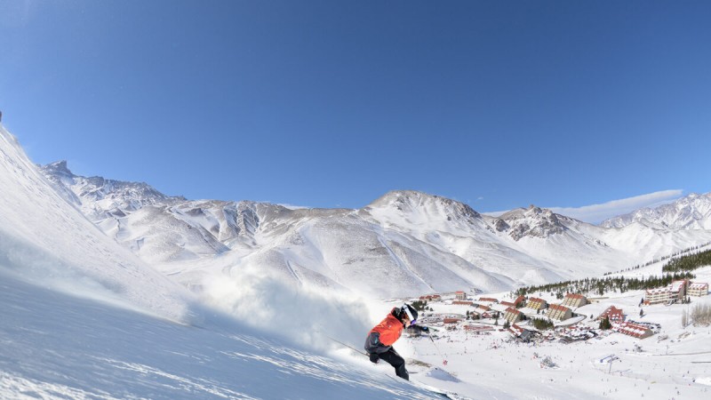 Gracias a la última nevada Las Leñas tendrá más días de esquí